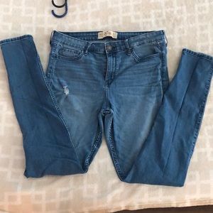 Hollister jeans